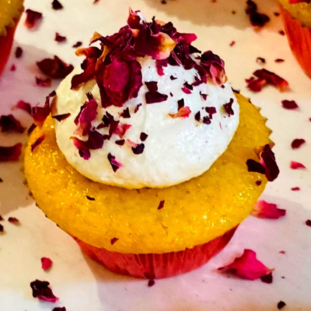 nourish-vegan-food-delivery-catering-houston-saffron-cupcake-cardamom-frosting-rose-petal3-cg