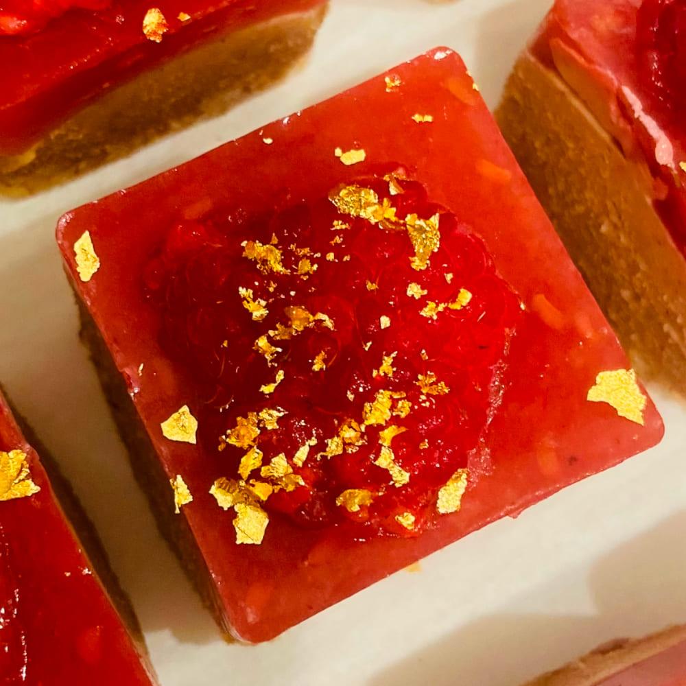 hoursoni almond butter berry jelly cheesecake gold flakes houston texas