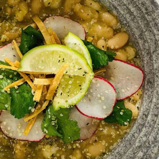 nourish-vegan-food-delivery-white-bean-pozole-chili-soup-cg