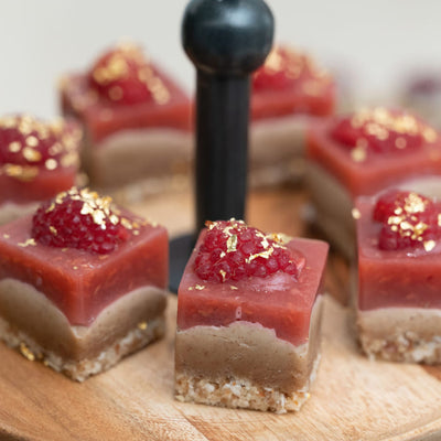 mini-almond-butter-jberry-jelly-cheesecake-bars-nourish-vegan-food-catering-houston-cg